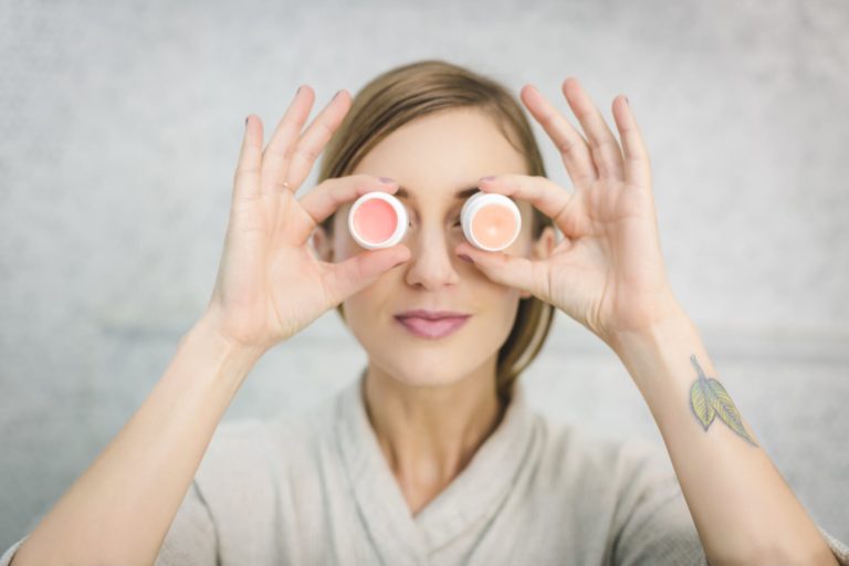 Crema antirid Bluronica – opinie, forum, pret, prospect, farmacii